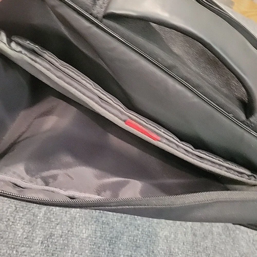 IBM ThinkPad Laptop Bag Case with Shoulder Strap